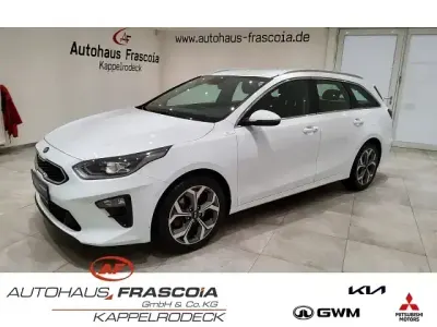 Gebraucht Kia Ceed Sportswagon Spirit 140 PS (102 kW) 2021 Weiss Kombi