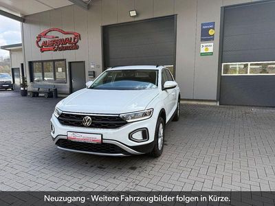 Begagnad VW T-Roc Life 150 HK (110 kW) 2023 Vit SUV