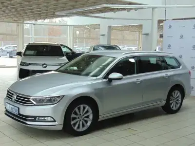 Gebraucht VW Passat Highline 150 PS (110 kW) 2017 Silber Kombi