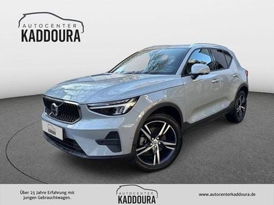 Gebraucht Volvo XC40 Core 163 PS (119 kW) 2025 Silber SUV