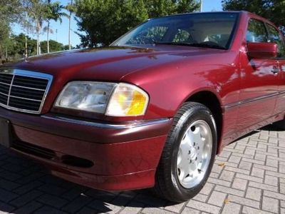 Mercedes C230