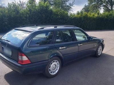 Mercedes C200