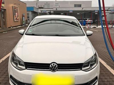 Gebraucht VW Polo Allstar 44 PS (32 kW) 2017 Weiß Kleinwagen
