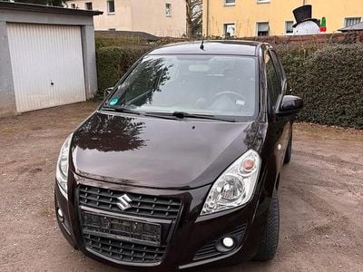Braun Gebraucht 2013 Suzuki Splash Kleinwagen | 5.500 €