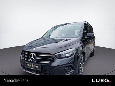 Gebraucht Mercedes T180 Progressive 116 PS (85 kW) 2022 Loparitschwarz metallic Van / Kleinbus