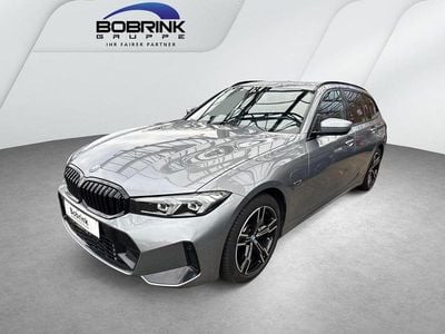 Gebraucht BMW 330e M Sport 292 PS (214 kW) 2022 Grau Kombi