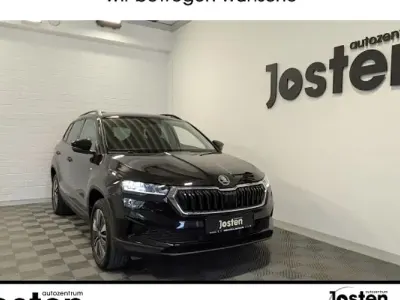 Gebraucht Skoda Karoq Tour 150 PS (110 kW) 2022 Schwarz SUV