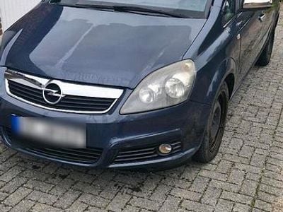 Brugt Opel Zafira 120 HK (88 kW) 2006 MPV