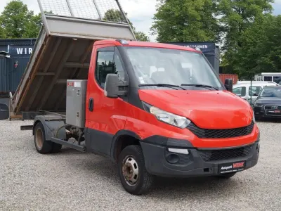 Używany Iveco Daily 126 KM (92 kW) 2014 Czerwony