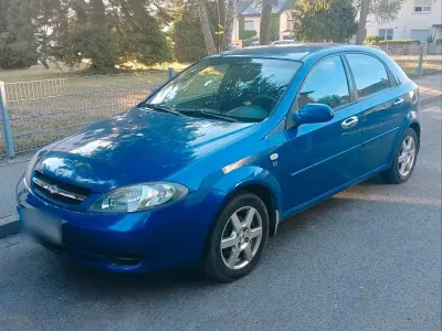 Gebraucht Chevrolet Lacetti 109 PS (80 kW) 2006 Blau Limousine