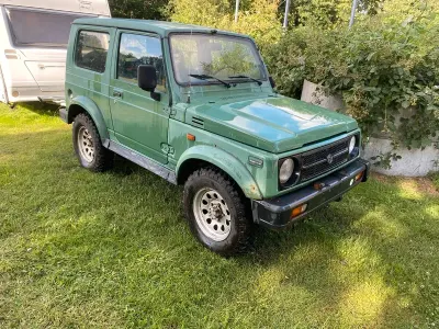 Usata Suzuki Samurai 69 CV (50 kW) 1998 Verde SUV
