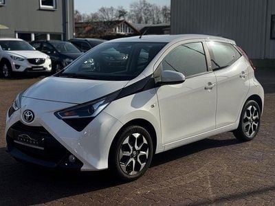 Gebraucht Toyota Aygo X-play 72 PS (52 kW) 2021 Weiß Kleinwagen