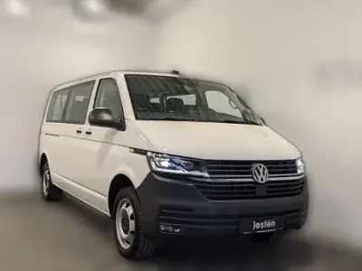 Usata VW Transporter 150 CV (110 kW) 2023 Farbe: Furgone