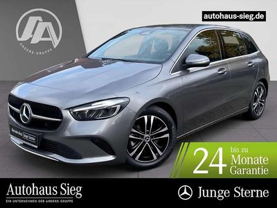 Mountaingrau Gebraucht 2024 Mercedes B180 Progressive Van / Kleinbus | 30.774 € (Fairer Preis)