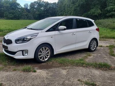 Gebraucht Kia Carens 136 PS (100 kW) 2014 Weiß Van / Kleinbus