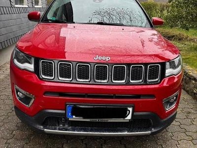 Second-hand Jeep Compass Limited 170 CP (125 kW) 2019 Roșu SUV