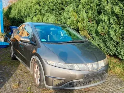 Käytetty Honda Civic Sport 140 HP (102 kW) 2006 Harmaa Sedan