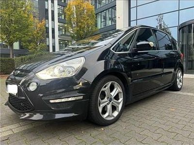 Schwarz Gebraucht 2012 Ford S-MAX Titanium S Van / Kleinbus | 7.000 € (Fairer Preis)