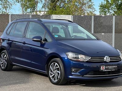 Second-hand VW Golf Sportsvan Sound 116 CP (85 kW) 2017 Albastru Monovolum