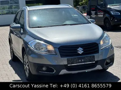 Gebraucht Suzuki SX4 S-Cross Comfort 120 PS (88 kW) 2015 Grau SUV
