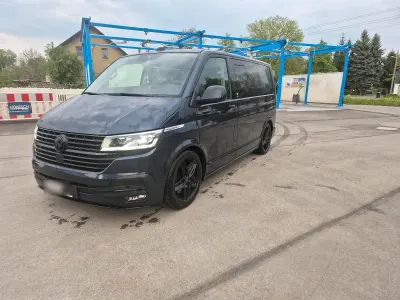 Gebraucht VW Multivan Comfortline 204 PS (150 kW) 2022 Blau Van / Kleinbus