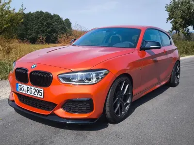Gebraucht BMW M135 Performance 326 PS (239 kW) 2015 Orange Kleinwagen