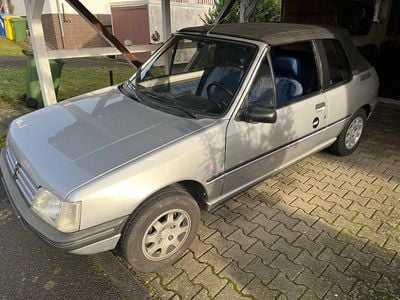 Gebraucht Peugeot 205 60 PS (44 kW) 1993 Silber Cabrio