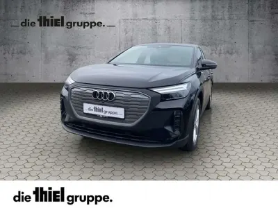 Second-hand Audi Q4 Sportback e-tron Basis 150 kW (204 CP) 2022 Negru SUV
