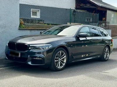 Gebraucht BMW 520 M Sport 190 PS (139 kW) 2020 Grau Kombi