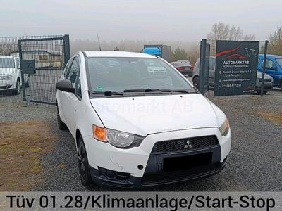 Gebraucht Mitsubishi Colt 96 PS (70 kW) 2009 Weiß Kleinwagen