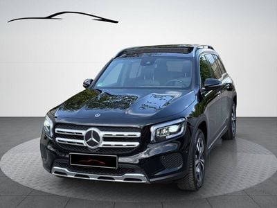 Mercedes GLB220