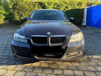 Usata BMW 320 163 CV (119 kW) 2007 Blu Station wagon