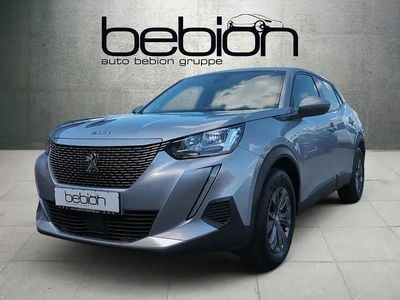 Gebraucht Peugeot e-2008 Active 100 kW (136 PS) 2021 Metfa artense silber SUV