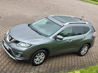 Gebraucht Nissan X-Trail Tekna 131 PS (96 kW) 2015 Grau SUV