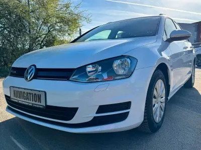 Usata VW Golf VII Trendline 110 CV (80 kW) 2015 Bianco Station wagon