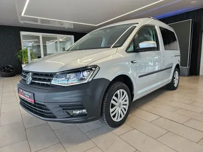 Gebraucht VW Caddy Trendline 131 PS (96 kW) 2021 Silber Van / Kleinbus
