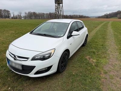 Gebraucht Opel Astra 87 PS (63 kW) 2012 Weiß Kombi