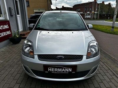 gebraucht Ford Fiesta Style 1. Hand