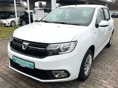 Gebraucht Dacia Sandero Lauréate 90 PS (66 kW) 2017 Weiß Limousine