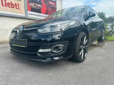 Gebraucht Renault Mégane GrandTour 116 PS (85 kW) 2014 Schwarz Kombi