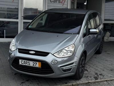 Usado Ford S-MAX S 160 HP (117 kW) 2011 Prateado Monovolume