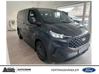 Neu Ford Tourneo Custom Titanium 136 PS (100 kW) 2026 Grau Van