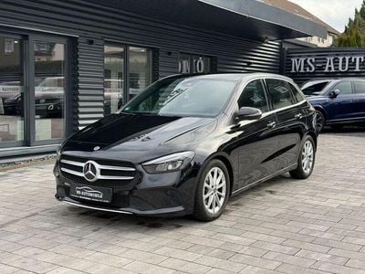 Gebraucht Mercedes B200 Progressive 150 PS (110 kW) 2020 Schwarz Van / Kleinbus