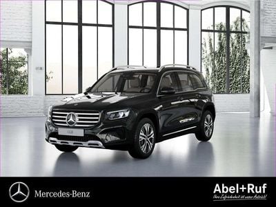 Mercedes GLB220