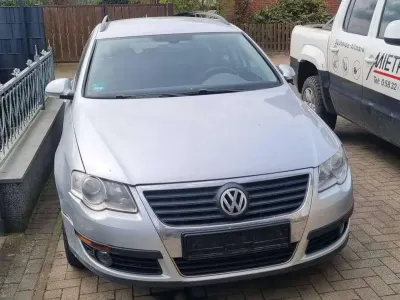 Gebraucht VW Passat Trendline 170 PS (125 kW) 2006 Reflex silver metallic Kombi