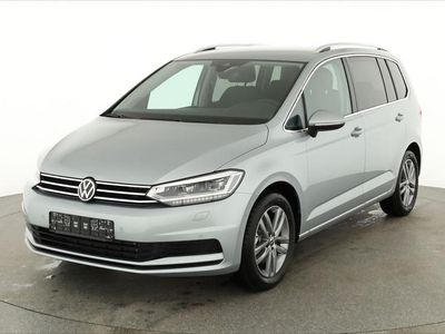 Oyster silber metallic Neu 2026 VW Touran Comfortline Van / Kleinbus | 39.495 €