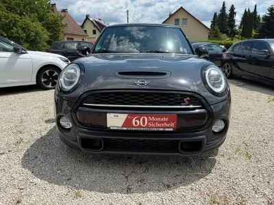 Gebraucht Mini Cooper S 192 PS (141 kW) 2019 Grau Kleinwagen