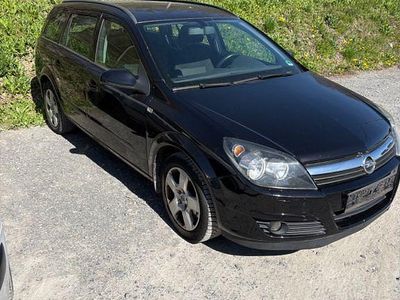 Gebraucht Opel Astra Edition+ 120 PS (88 kW) 2006 Schwarz Limousine