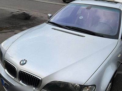 Gebraucht BMW 316 Lifestyle 116 PS (85 kW) 2003 Silber Limousine