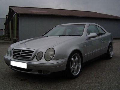 Gebraucht Mercedes CLK200 136 PS (100 kW) 1999 Silber Coupé